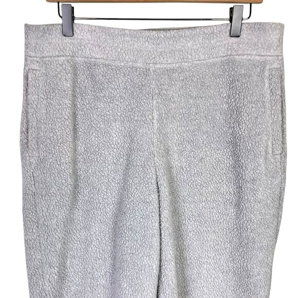 Patagonia Womens Light Grey Sherpa Elastic Waist Sweatpants with Pockets - Picture 2 of 8